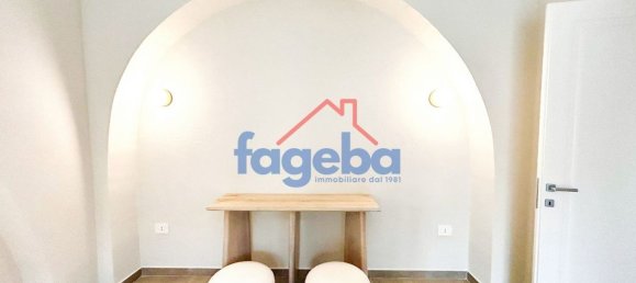 Квартира с 5 комнатами в Трани, Италия № 138772 15