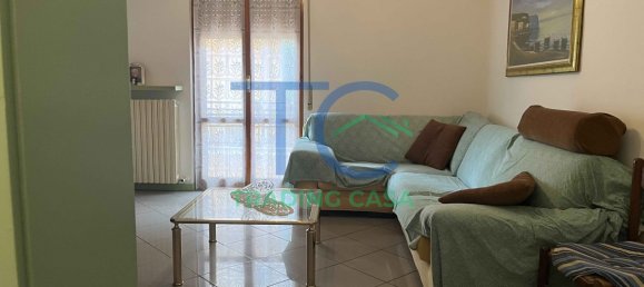 2 bedrooms House in Piacenza, Italy No. 350442 3