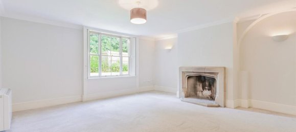 1 bedroom Apartment in Epsom, United Kingdom No. 9750 14