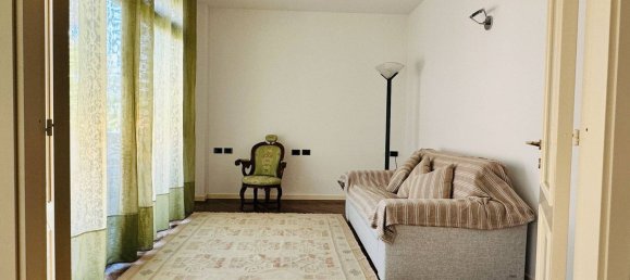 Квартира с 6 комнатами в Пезаро, Италия № 71604 15