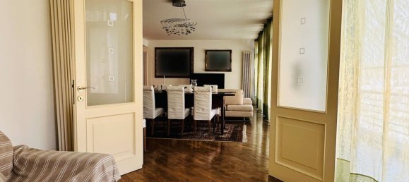 Квартира с 6 комнатами в Пезаро, Италия № 71604 18