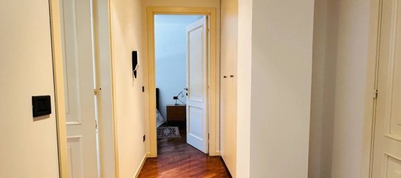 Квартира с 6 комнатами в Пезаро, Италия № 71604 27