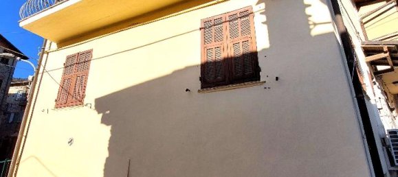 4 rooms House in Pornassio, Italy No. 84566 31