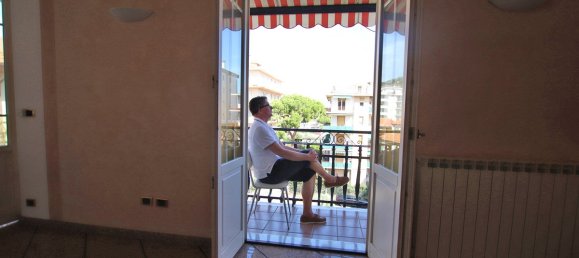 3 bedrooms Apartment in Taggia, Italy No. 381969 2