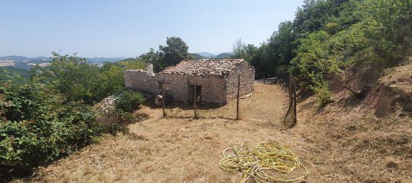 11 غرف نوم شقة في Urbania, Italy رقم 86875 31