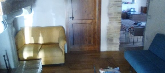 11 غرف نوم شقة في Urbania, Italy رقم 86875 24