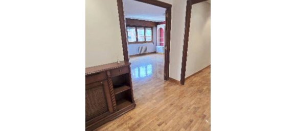 4 bedrooms Apartment in Logrono, Spain No. 158533 11