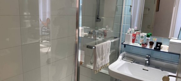 3 bedrooms Apartment in Avignon, France No. 360947 8