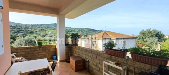 5 bedrooms Villa in Giungano, Italy No. 84968 12