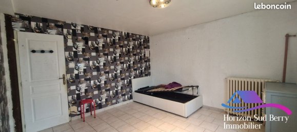 Casa de 9 dormitorios en Saint-Jeanvrin, France No. 58428 9