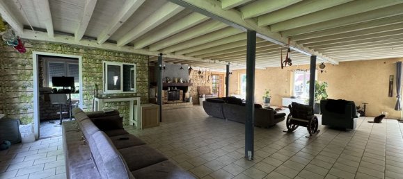 Casa de 9 dormitorios en Saint-Jeanvrin, France No. 58428 4