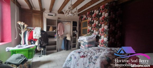 Casa de 9 dormitorios en Saint-Jeanvrin, France No. 58428 10