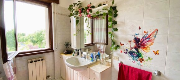 3 rooms Apartment in Brusaporto, Italy No. 259035 16