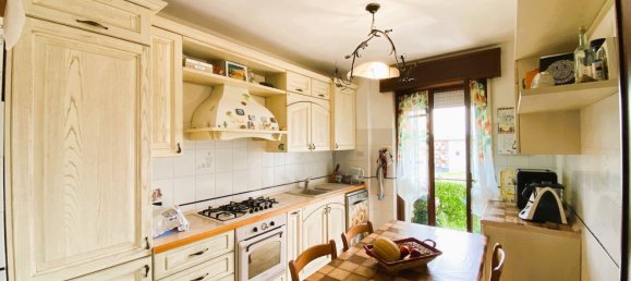 3 rooms Apartment in Brusaporto, Italy No. 259035 11