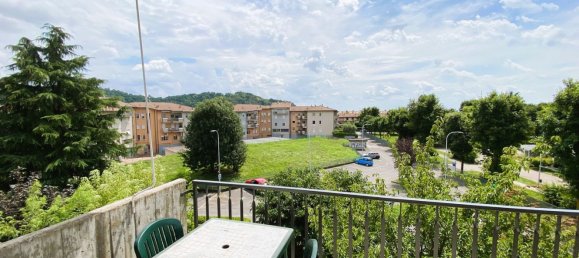 3 rooms Apartment in Brusaporto, Italy No. 259035 2