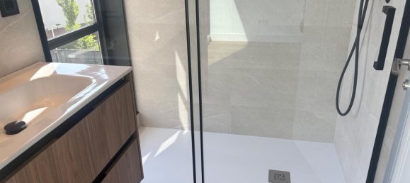 2 chambres Appartement à Alcobendas, Spain No. 137264 7