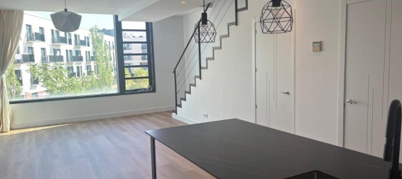 2 chambres Appartement à Alcobendas, Spain No. 137264 3