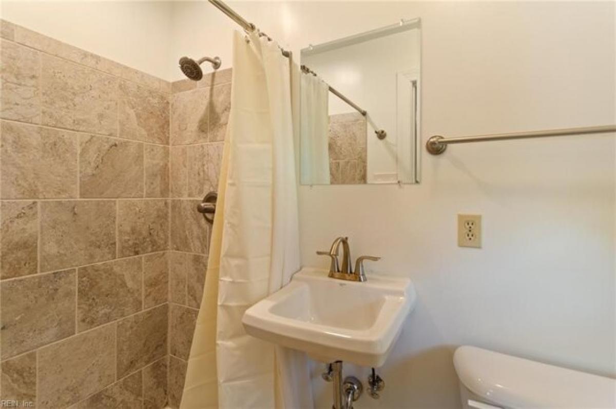 3 bedrooms House in Chesapeake, USA No. 382039