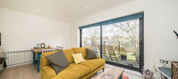 1 bedroom Apartment in Ealing, United Kingdom No. 5792 3