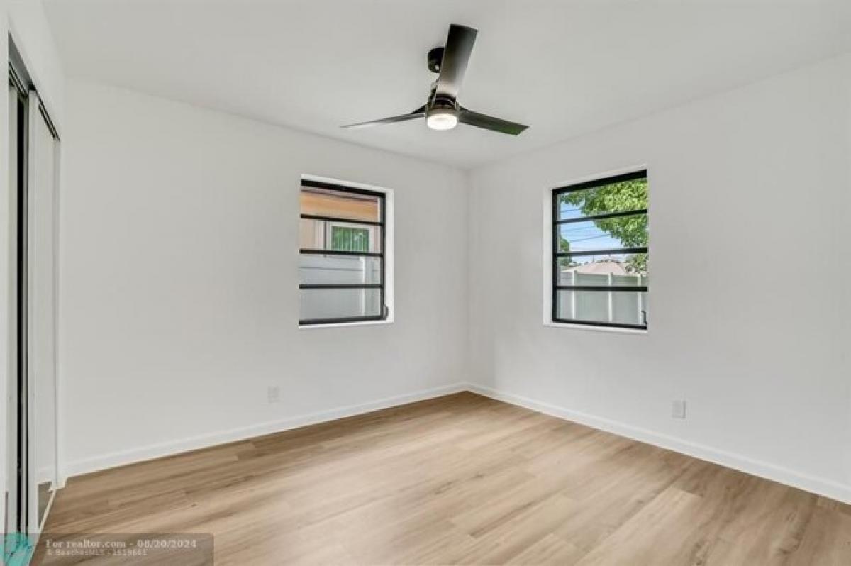 3 bedrooms House in Hallandale Beach, USA No. 374069