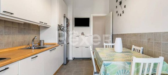 Квартира с 3 комнатами в Корсико, Италия № 36889 20