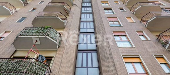 Квартира с 3 комнатами в Корсико, Италия № 36889 48