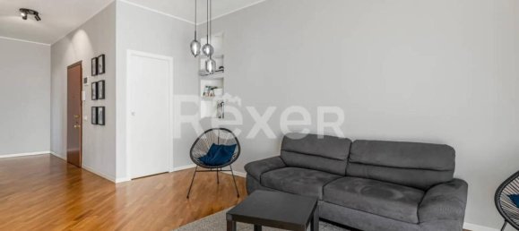 Квартира с 3 комнатами в Корсико, Италия № 36889 16