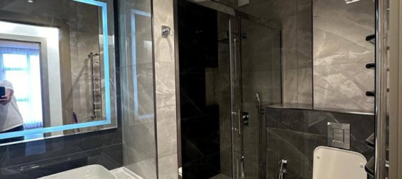 5 bedrooms Apartment in Baku, Azerbaijan No. 1760 14