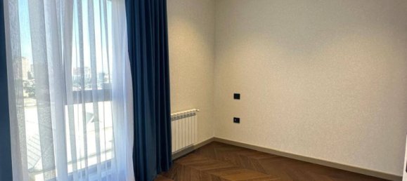 5 bedrooms Apartment in Baku, Azerbaijan No. 1760 32