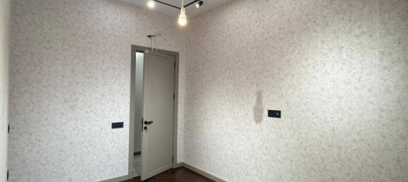 5 bedrooms Apartment in Baku, Azerbaijan No. 1760 16