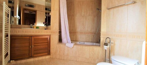 4 غرف نوم منزل في Guia, Portugal رقم 131002 19