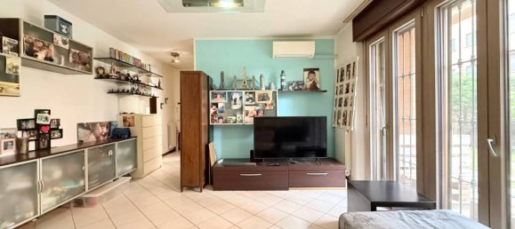 1 bedroom Apartment in Opera, Italy No. 273484 5