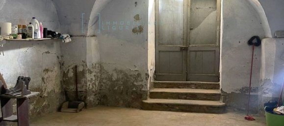 10 bedrooms House in Borghetto d'Arroscia, Italy No. 320465 18