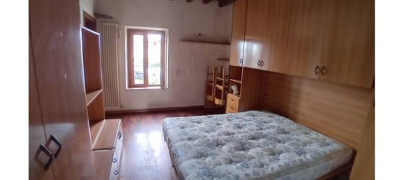 2 rooms Apartment in Bergamo, Italy No. 350029 2