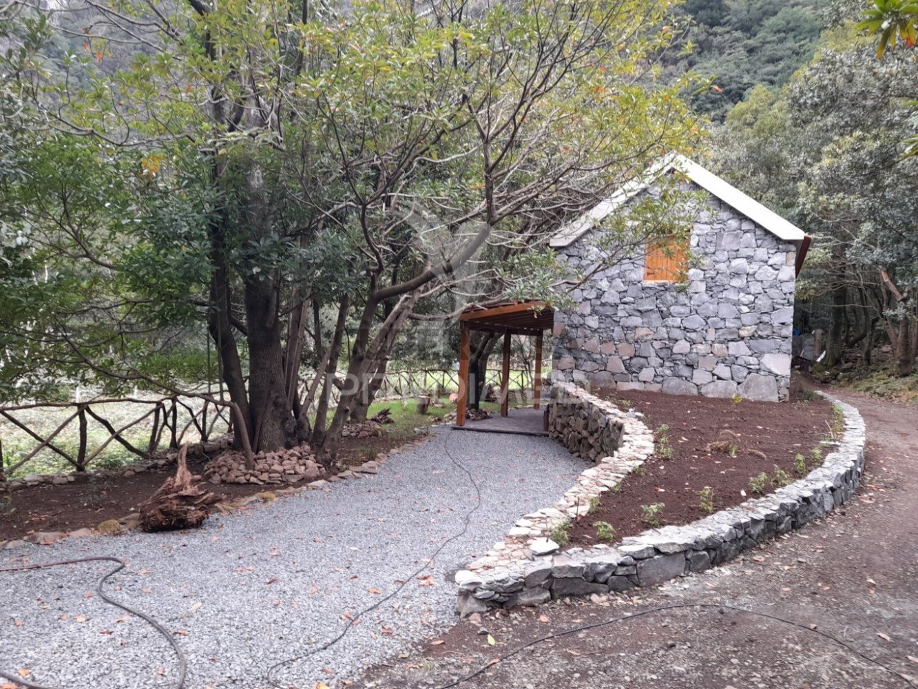 600m² Warehouse in Porto Moniz, Portugal No. 283329