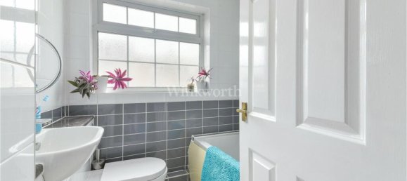 2 bedrooms Commercial property in Beckenham, United Kingdom No. 3485 12