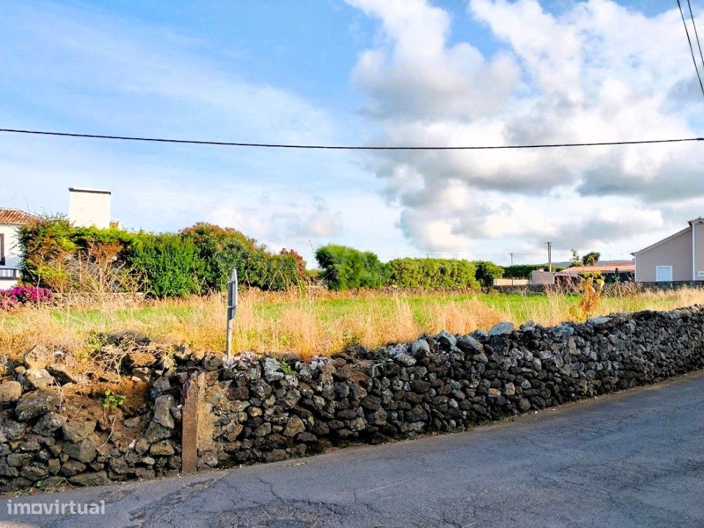 700m² Land in Lajes, Portugal No. 328594