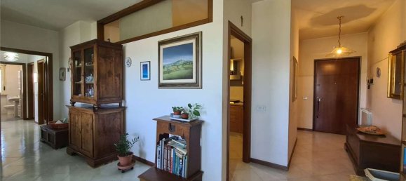 4غرفة شقة في Todi, Italy رقم 280337 14