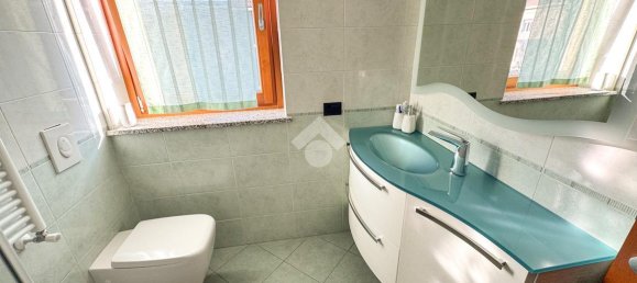 3-salle Appartement à Lissone, Italy No. 2303 41
