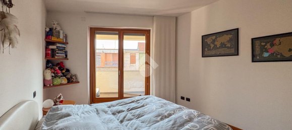 3-salle Appartement à Lissone, Italy No. 2303 23