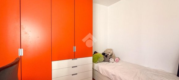 3-salle Appartement à Lissone, Italy No. 2303 29