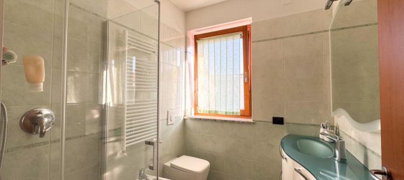 3-salle Appartement à Lissone, Italy No. 2303 39