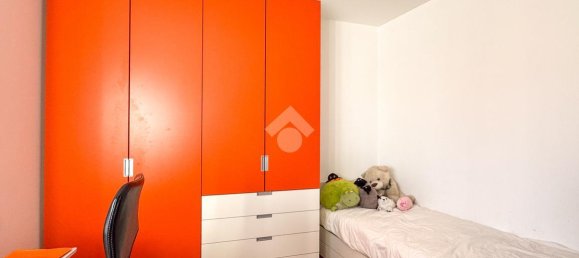 3-salle Appartement à Lissone, Italy No. 2303 30