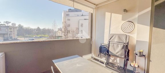 3-salle Appartement à Lissone, Italy No. 2303 12