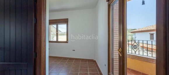 4 bedrooms Apartment in Granada, Spain No. 163996 58