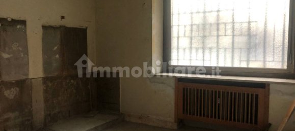 3-Zimmer Gewerbliche Immobilie in Turin, Italy, Nr. 73648 9