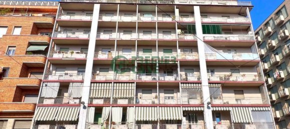 3-Zimmer Gewerbliche Immobilie in Turin, Italy, Nr. 73648 16