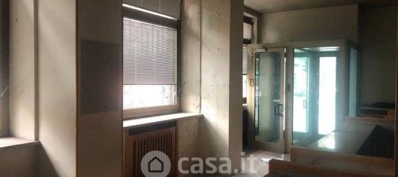 3-Zimmer Gewerbliche Immobilie in Turin, Italy, Nr. 73648 20