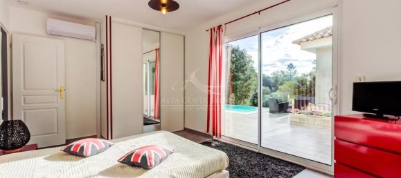 4 Schlafzimmer Villa in Conca, France, Nr. 51234 6