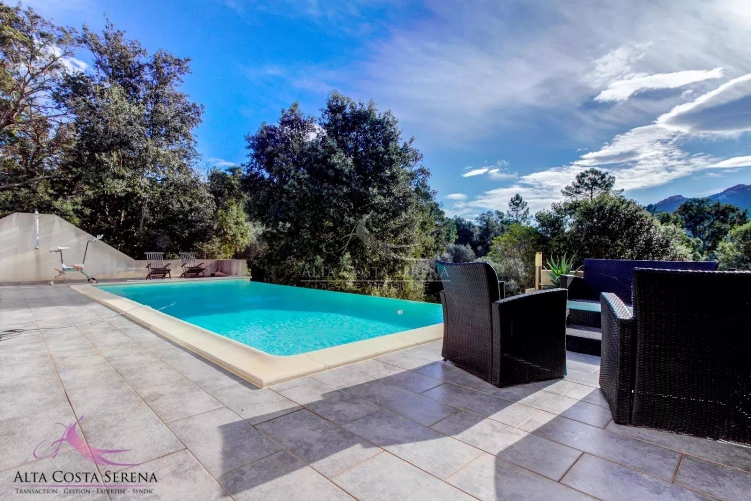 4 Schlafzimmer Villa in Conca, France, Nr. 51234